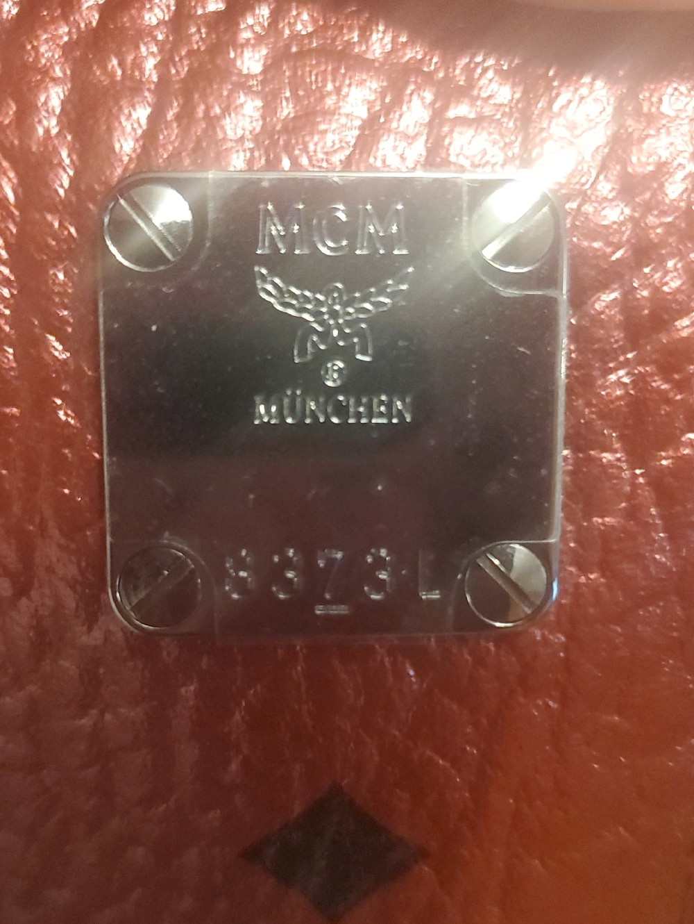 MCM Shoulder tote - Picture 10 of 11